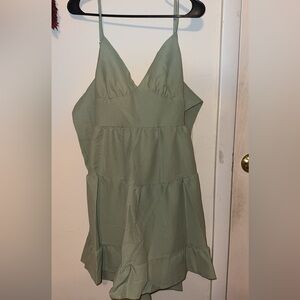 Green Dress M